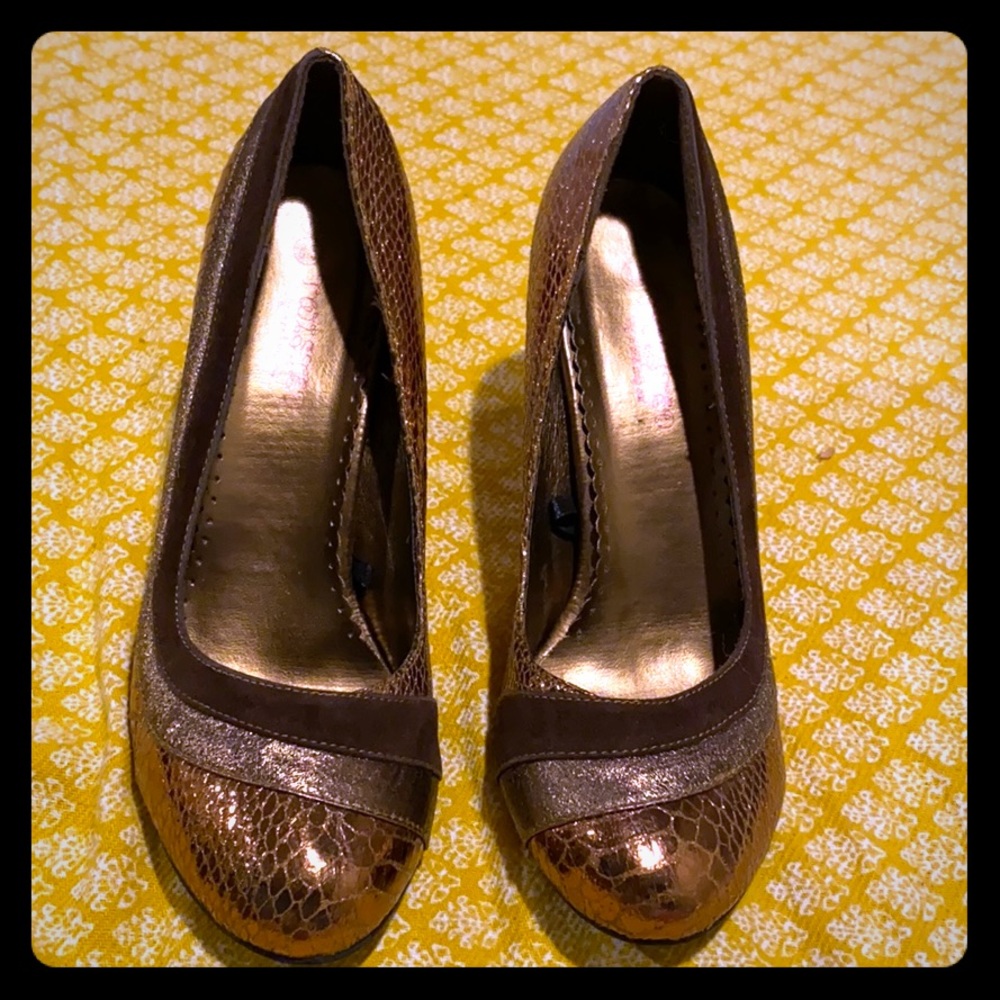 Gold Heels